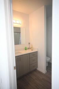 Fotografie z fotogalerie ubytování A beautiful queen bedroom v Orlandu + 27 fotografií