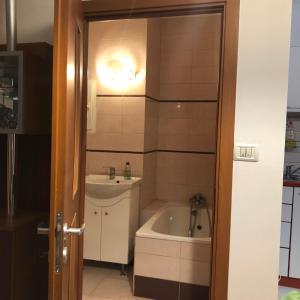 Charming Quiet Studio Coltea Old Town in the centre of Bucharest