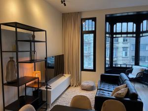 Гостиная зона в Casa Clementina - 3 Bedroom Apartment in a Art-Nouveau House