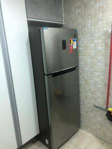 Foto sihtkohas Praia Grande asuva majutusasutuse Excelente apartamento na Praia Grande, todo mobiliado, móveis todos novos , não tem como não gostar galeriist +7 fotot