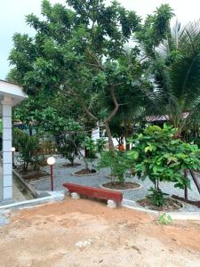 Gallery image of VILLA D' KEBUN WITH FREE FRUITS in Malacca