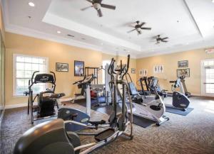 Γυμναστήριο ή/και όργανα γυμναστικής στο Beautiful Villa at Champions Gate