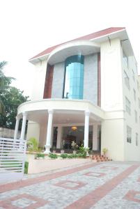 Gallery image of Hotel Vpn Residency in Velānganni