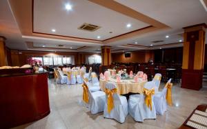 Restaurace v ubytování Chiangrai Grand Room Hotel