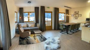 Posezení v ubytování Landhaus Lodges Kaprun by we rent