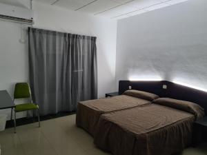 Hotel Lisboa, Castrillo de la Guareña – Precios 2022 actualizados
