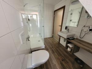 Koupelna v ubytování Hotel zum ehem. königl. Bayr. Forsthaus