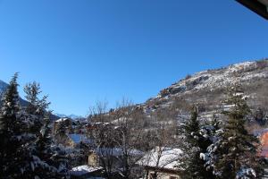 L'orée des pistes Serre Chevalier Briançon durante el invierno