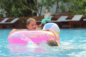 Hosté ubytování Marakolliya Beach Resort