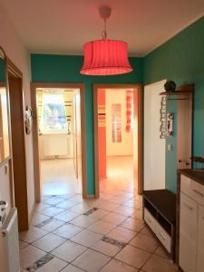 Kuchyň nebo kuchyňský kout v ubytování Apartment Panoramablick mit Infrarotkabine auf der großen Terrasse und traumhaften Ausblick