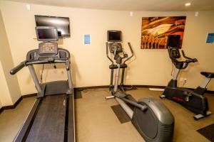Fitness centar i/ili fitness sadržaji u objektu The Raven Suite at Stoneridge Mountain Resort