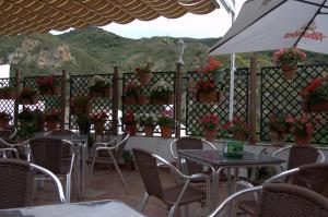 Widok na góry z tego hotelu