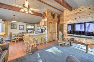 Gallery image of Cozy Speculator Cottage about 2 Miles to Ski Resort! in Lake Pleasant