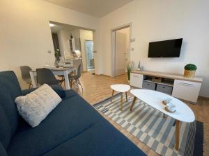 Telewizja i/lub zestaw kina domowego w obiekcie Apartmány Herc