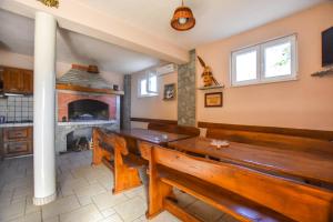 Küche/Küchenzeile in der Unterkunft Apartments Svarog