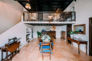 Гостиная зона в L'Olearia Luxury Country Villa in Amalfi Coast