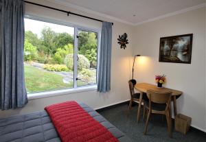 Foto da galeria de Labyrinth Gardens Guest House em Takaka