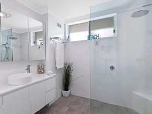 Imagen de la galería de Regency Court, en The Entrance 4 fotos más