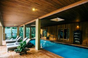 Bazén v ubytování Daintree Ecolodge nebo v jeho okolí
