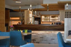 Lounge nebo bar v ubytování Gasthof zur Donaubrücke