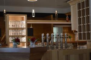 Lounge nebo bar v ubytování Gasthof zur Donaubrücke