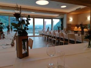 Restaurace v ubytování Gasthof zur Donaubrücke