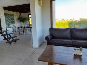 Χώρος καθιστικού στο CASA LUMINOSA CON PARQUE y VISTA ESPECTACULAR