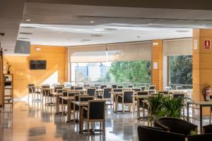 Reštaurácia alebo iné gastronomické zariadenie v ubytovaní Holiday Inn Express Barcelona - Montmeló by IHG