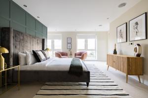 The Doulton Escape - Modern 2BDR with Balcony
