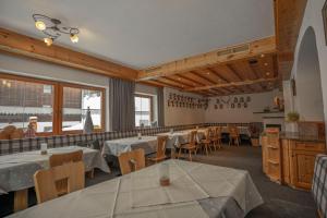 Restoran ili drugo mesto za obedovanje u objektu Gasthof Waldesruh