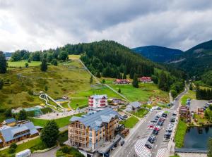 Nespecifikovaný výhled na hory nebo výhled na hory při pohledu z apartmánu