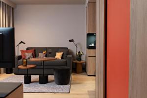 Hôtel LÉONOR the place to live的休息区