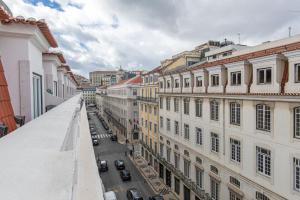 Afbeelding uit fotogalerij van Stunning Apartment in Heart of Lisbon by LovelyStay in Lissabon