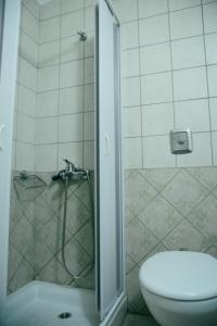 A bathroom at Grand Hotel Dentro