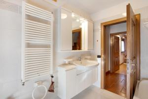 Gallery image of Chalet Gaste Big Family in Livigno