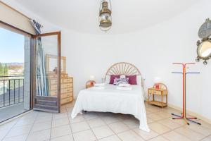Posteľ alebo postele v izbe v ubytovaní Apart-rent Villa Ter 0010