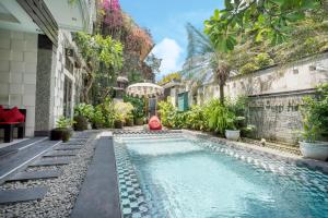 Gallery image of OYO 482 Anika Guest House in Kuta
