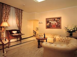Posezení v ubytování Hotel Aberdeen