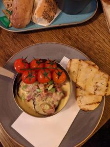 酒店内部或周边提供的食物