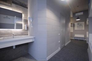 Koupelna v ubytování Cubby Hotel