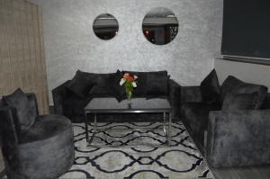 Posezení v ubytování Hôtel Zahrat Souss -Inezgane