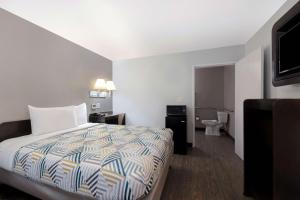 Postel nebo postele na pokoji v ubytování Motel 6-San Antonio, TX - West SeaWorld