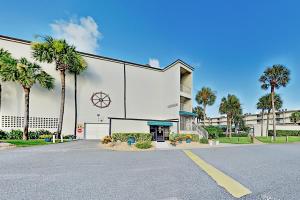 Το κτήριο όπου στεγάζεται  η παραθεριστική κατοικία