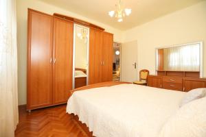 Postel nebo postele na pokoji v ubytování Holiday Home Bura