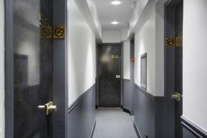 Gallery image of Hotel Gabriel Issy Paris in Issy-les-Moulineaux