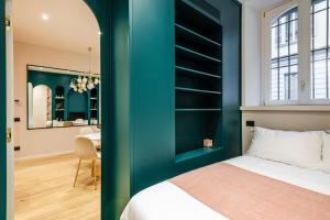 Cama o camas de una habitación en Stylish and fancy flat close to Montenapoleone Brera by Easylife