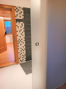 Ferienhaus Hämmerle´s tesisinde bir banyo