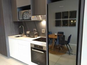 Gallery image of Trilogy Apartment - Sapphire Gold in Pretoria