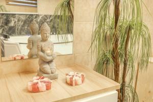 Gallery image of Wellness studio! Finnish sauna, Whirlpool, Gym & more! in Prague