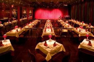 Um restaurante ou outro lugar para comer em Algarve Casino Hotel